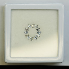 Pendent gem settings