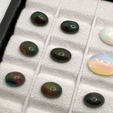 black opal 3ct stone - Fire play | Quality polished stones