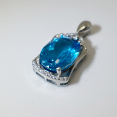 silver oval cut blue topaz pendant