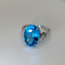 swiss blue topaz  ring